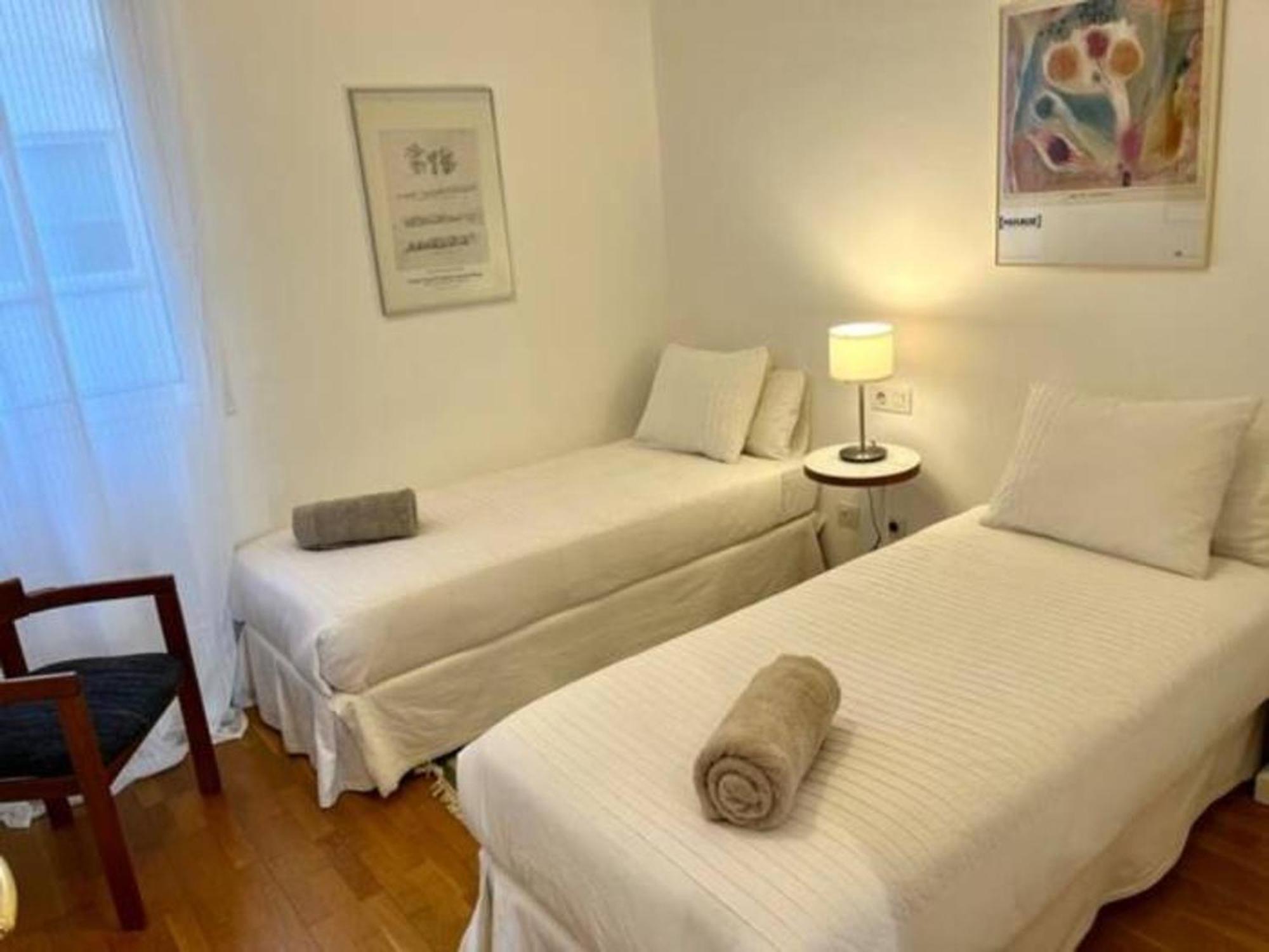 Con 2 Dormitorios, Elegante Y Centrico En Rambla Catalunya - Es-341-2 Apartamento